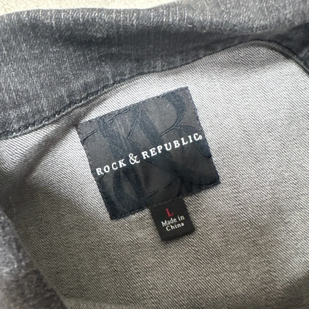 Rock & Republic measurements chest